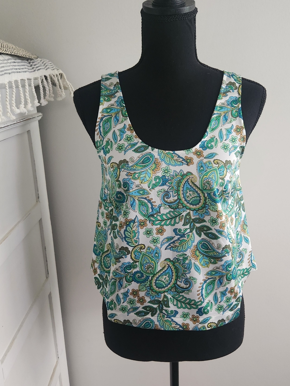 NWT LOFT PETITE PAISLEY TANK TOP